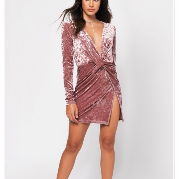 Dress - Picture 2 of 6